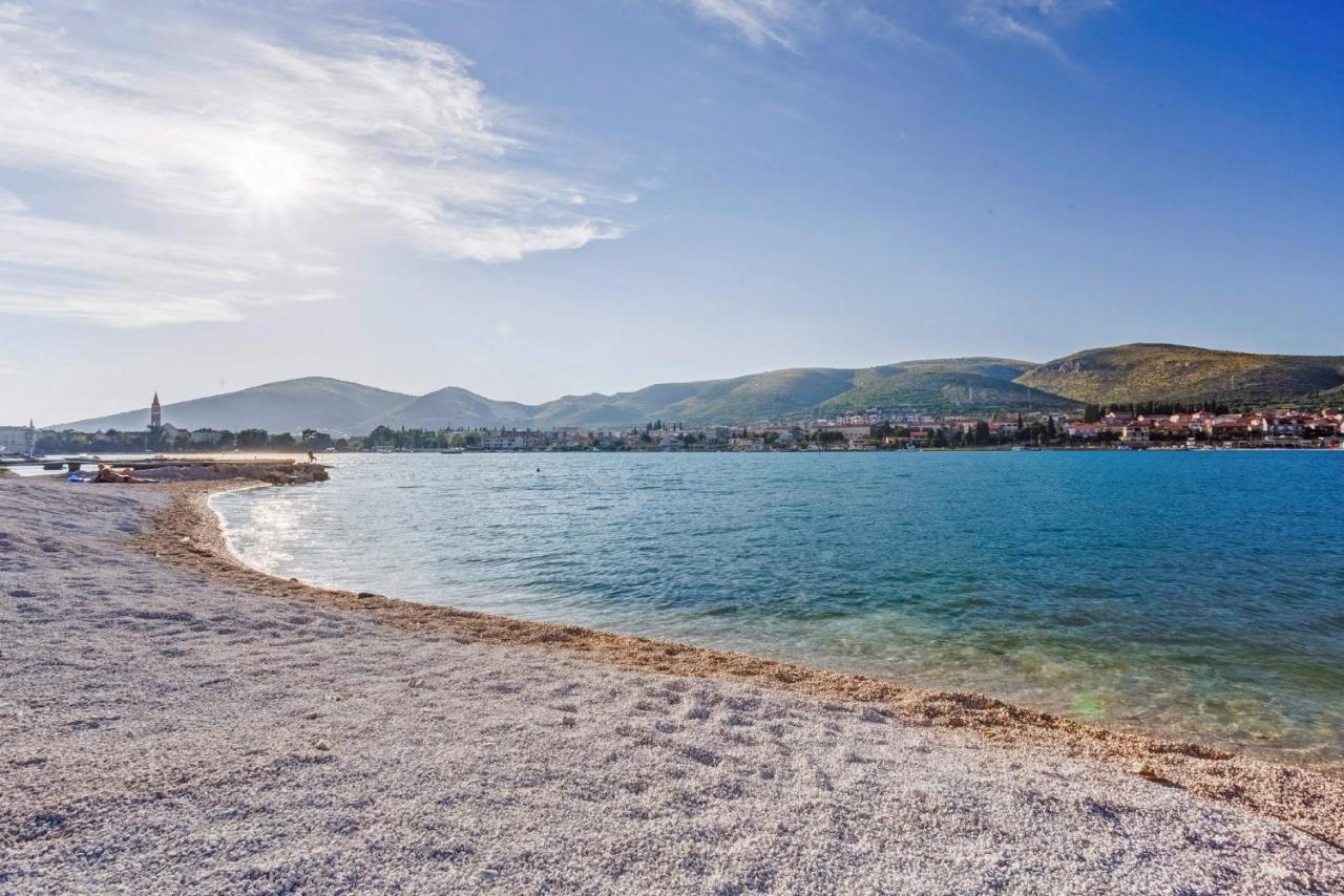Smuketa In Trogir Haus Fuer 4 Personen Villa Exterior photo