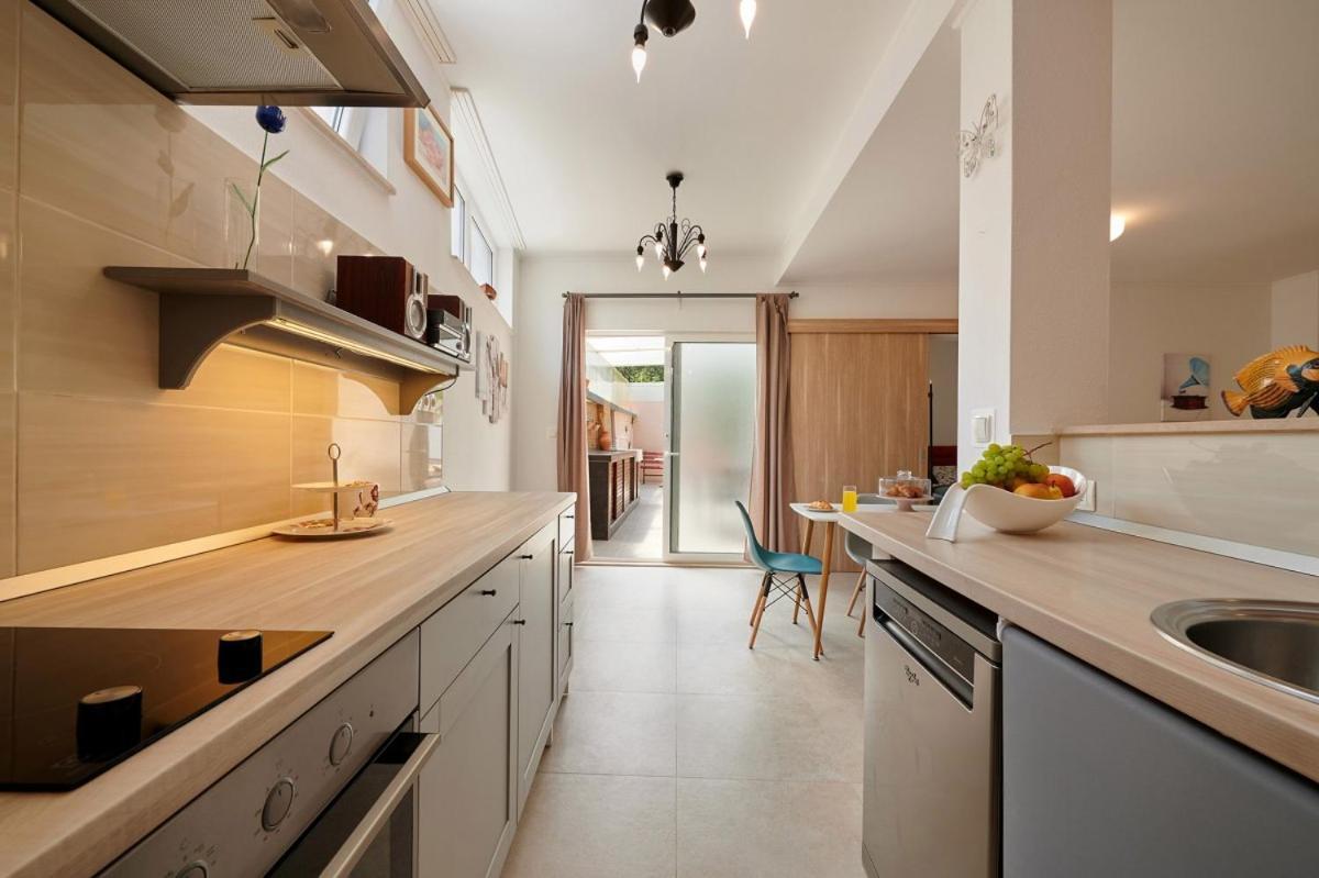 Smuketa In Trogir Haus Fuer 4 Personen Villa Exterior photo
